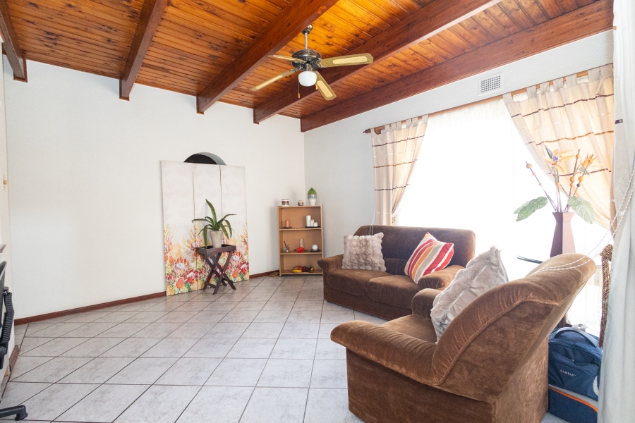 3 Bedroom Property for Sale in Windsor Park Western Cape
